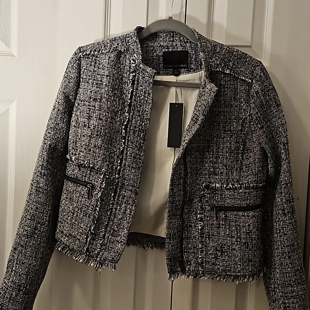 Banana Republic 2-piece Suit - Picture 2 of 5
